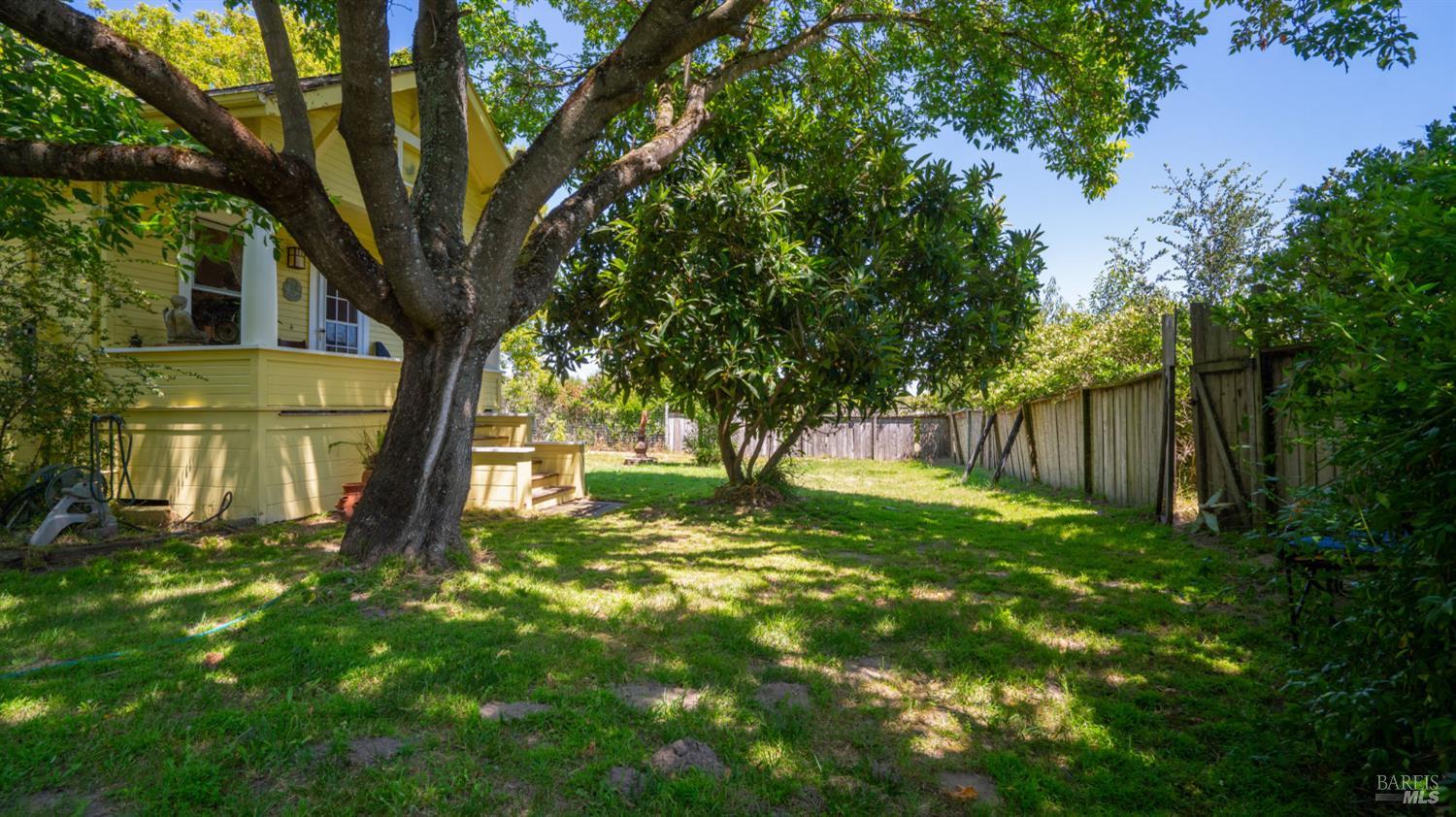 4898 Bodega Avenue Petaluma CA 94952