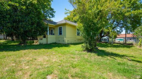 4898 Bodega Avenue Petaluma CA 94952