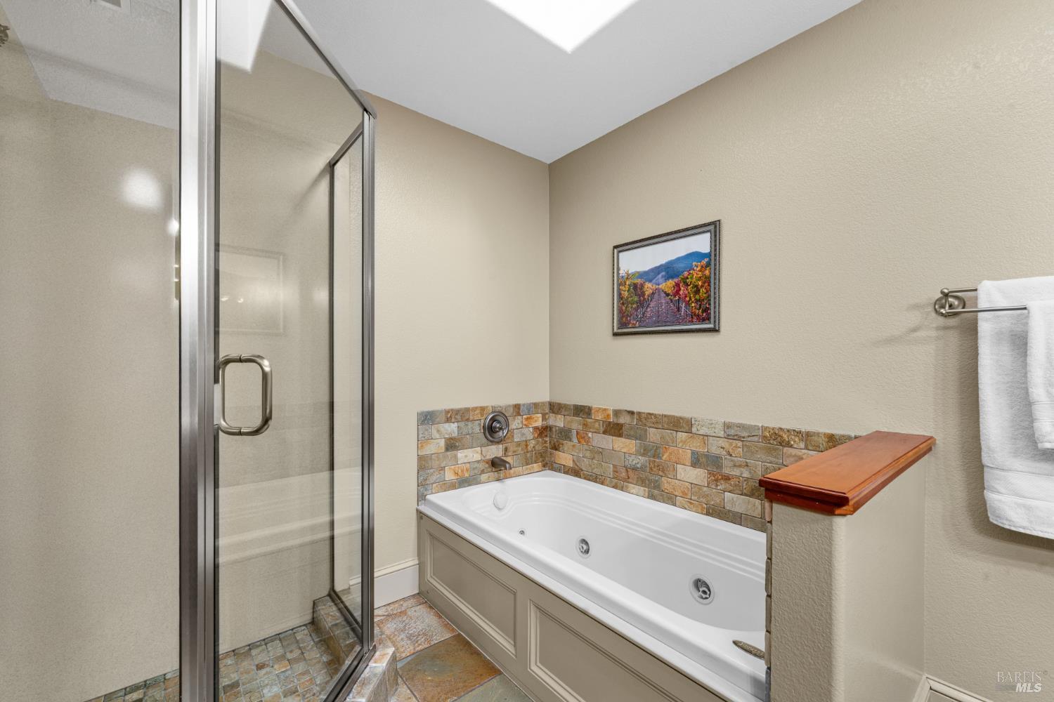 950 Emily Avenue Rohnert Park CA 94928