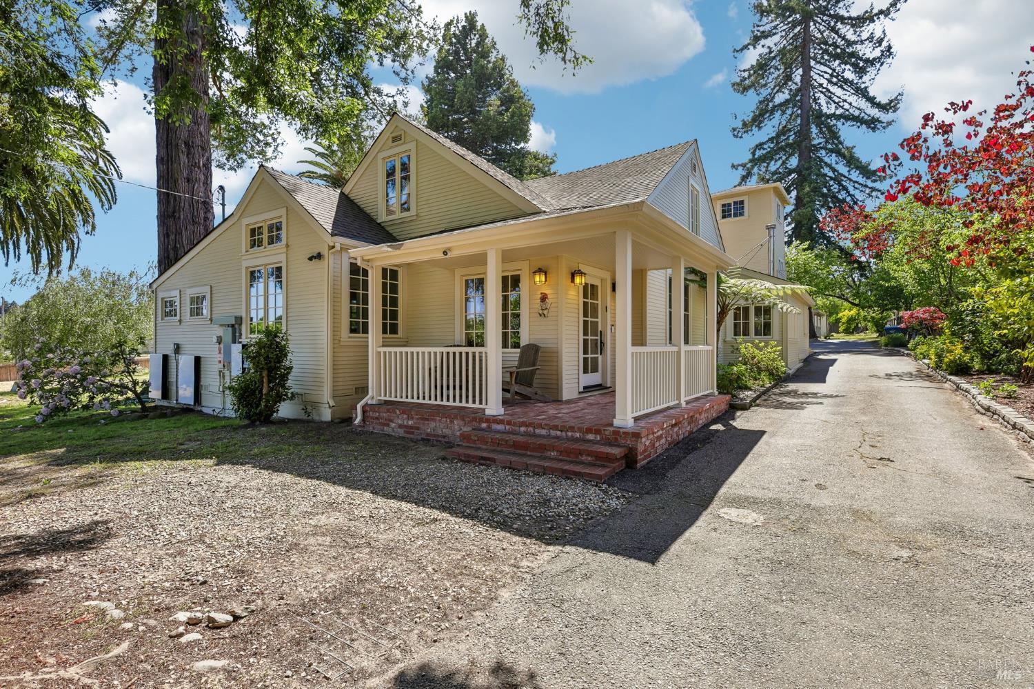 4190 Hessel Road Sebastopol CA 95472
