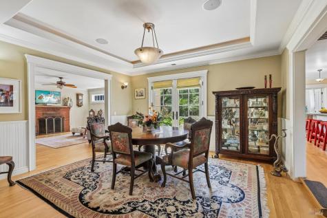 4190 Hessel Road Sebastopol CA 95472