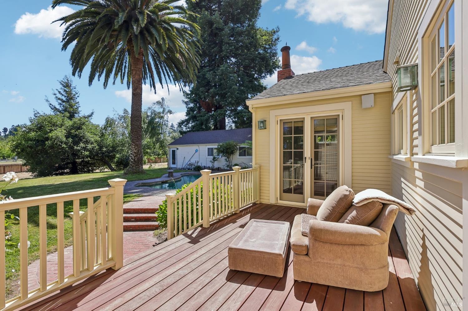 4190 Hessel Road Sebastopol CA 95472