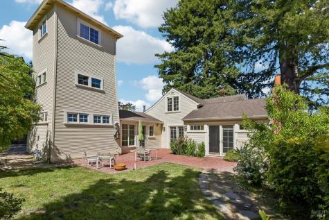 4190 Hessel Road Sebastopol CA 95472