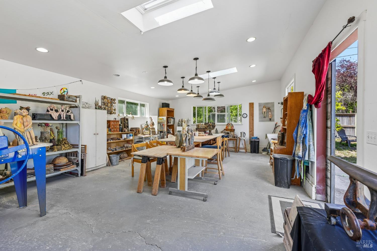 4190 Hessel Road Sebastopol CA 95472