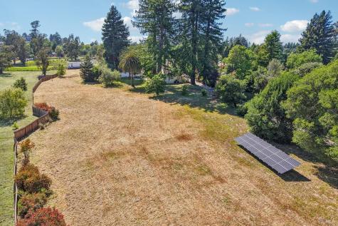 4190 Hessel Road Sebastopol CA 95472