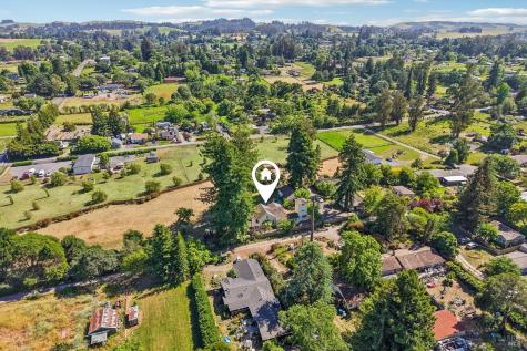 4190 Hessel Road Sebastopol CA 95472