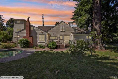 4190 Hessel Road Sebastopol CA 95472