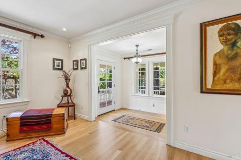 4190 Hessel Road Sebastopol CA 95472