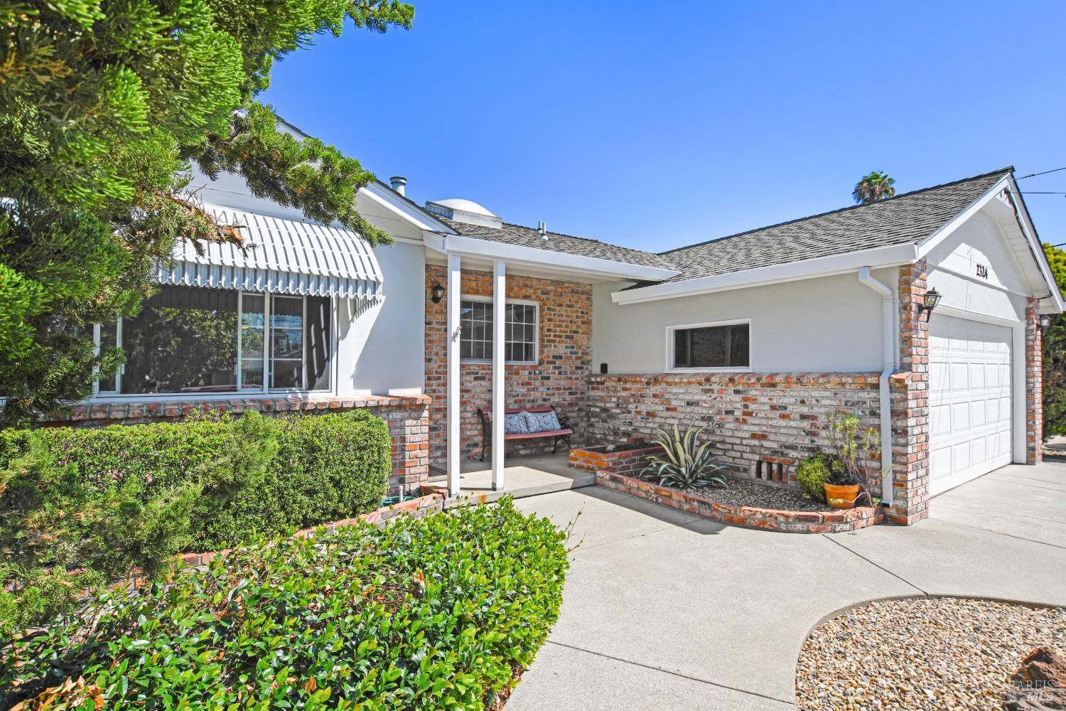 2324 Roberto Street Napa CA 94558