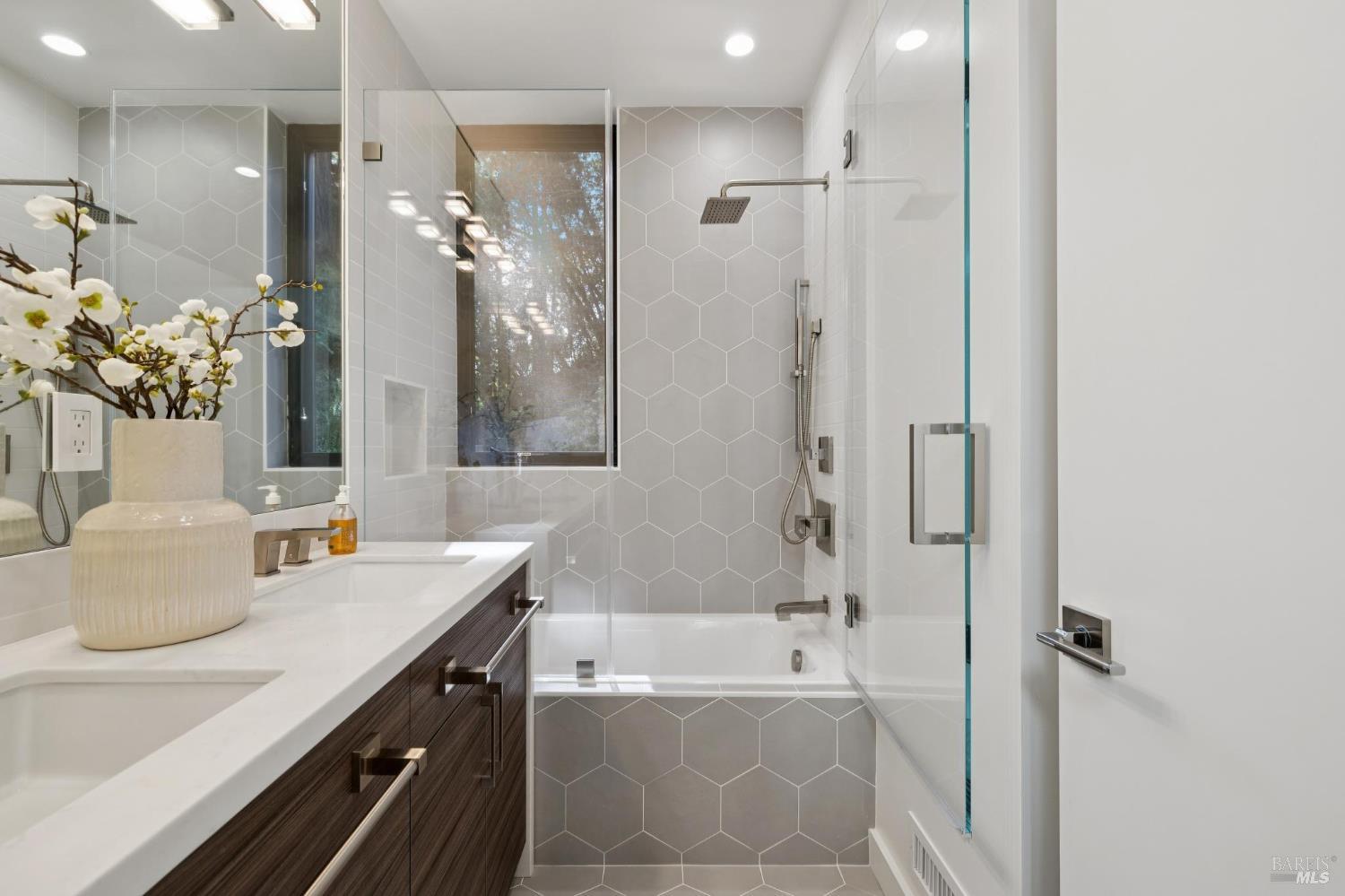 5 Tartan Road Mill Valley CA 94941