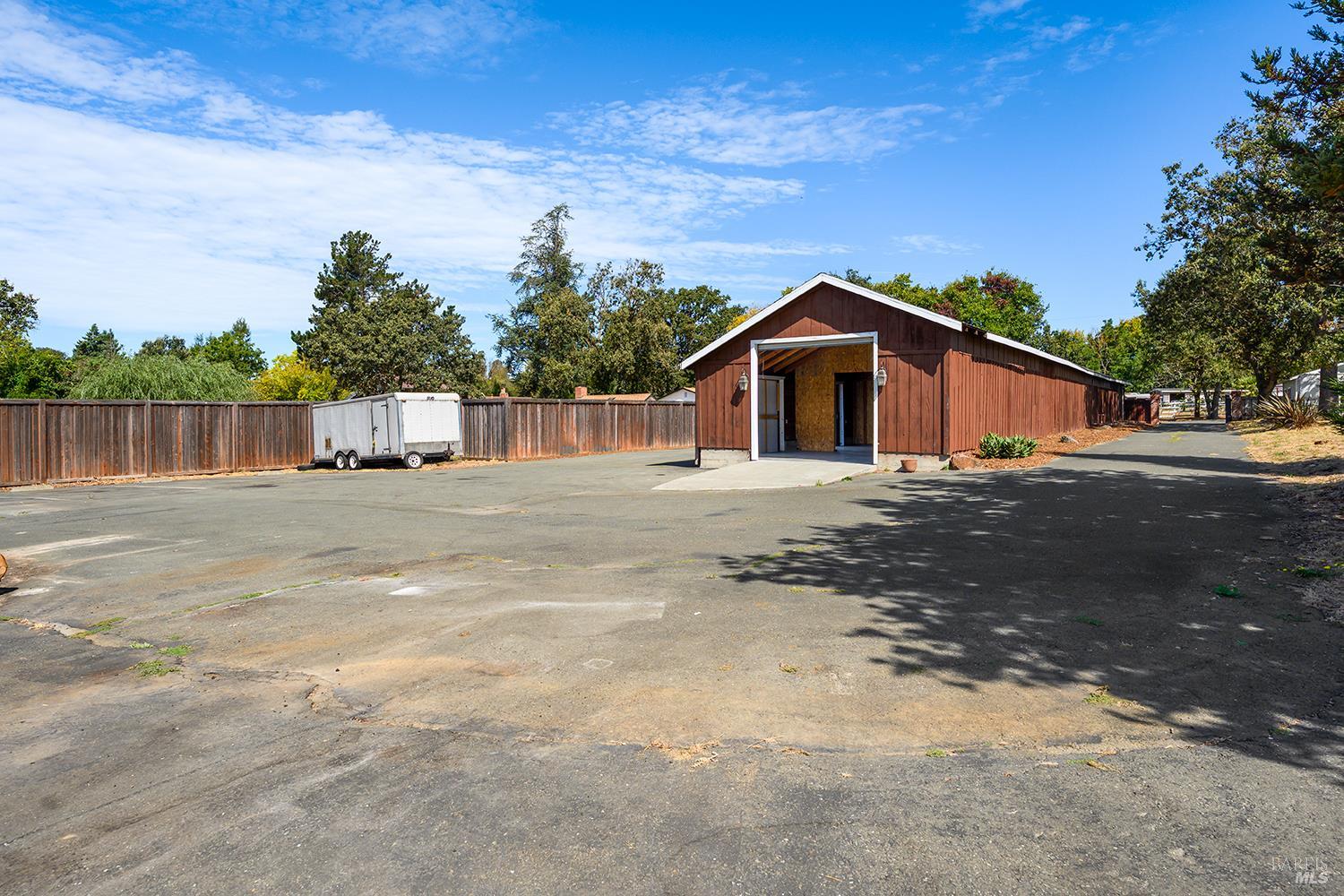 4862 Daywalt Road Sebastopol CA 95472