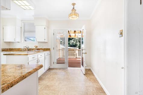 41 Meadow Avenue San Rafael CA 94901