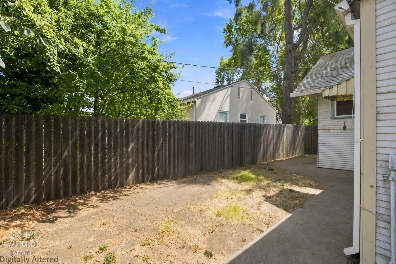 105 North Street Woodland CA 95695