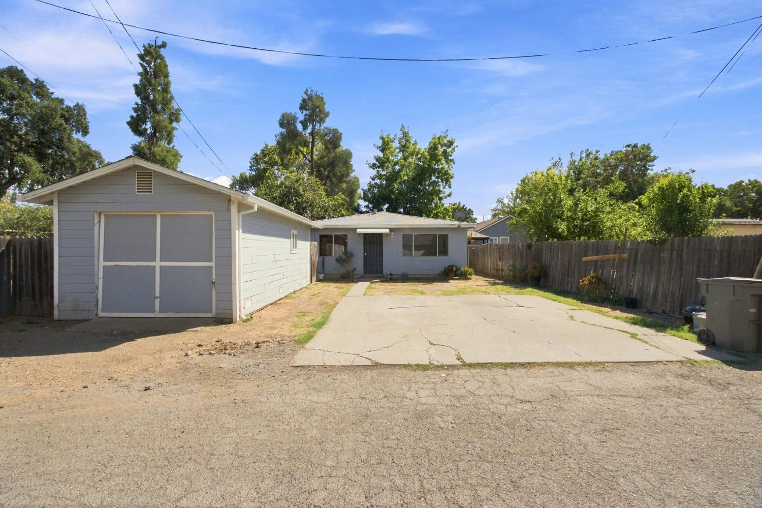 105 North Street Woodland CA 95695