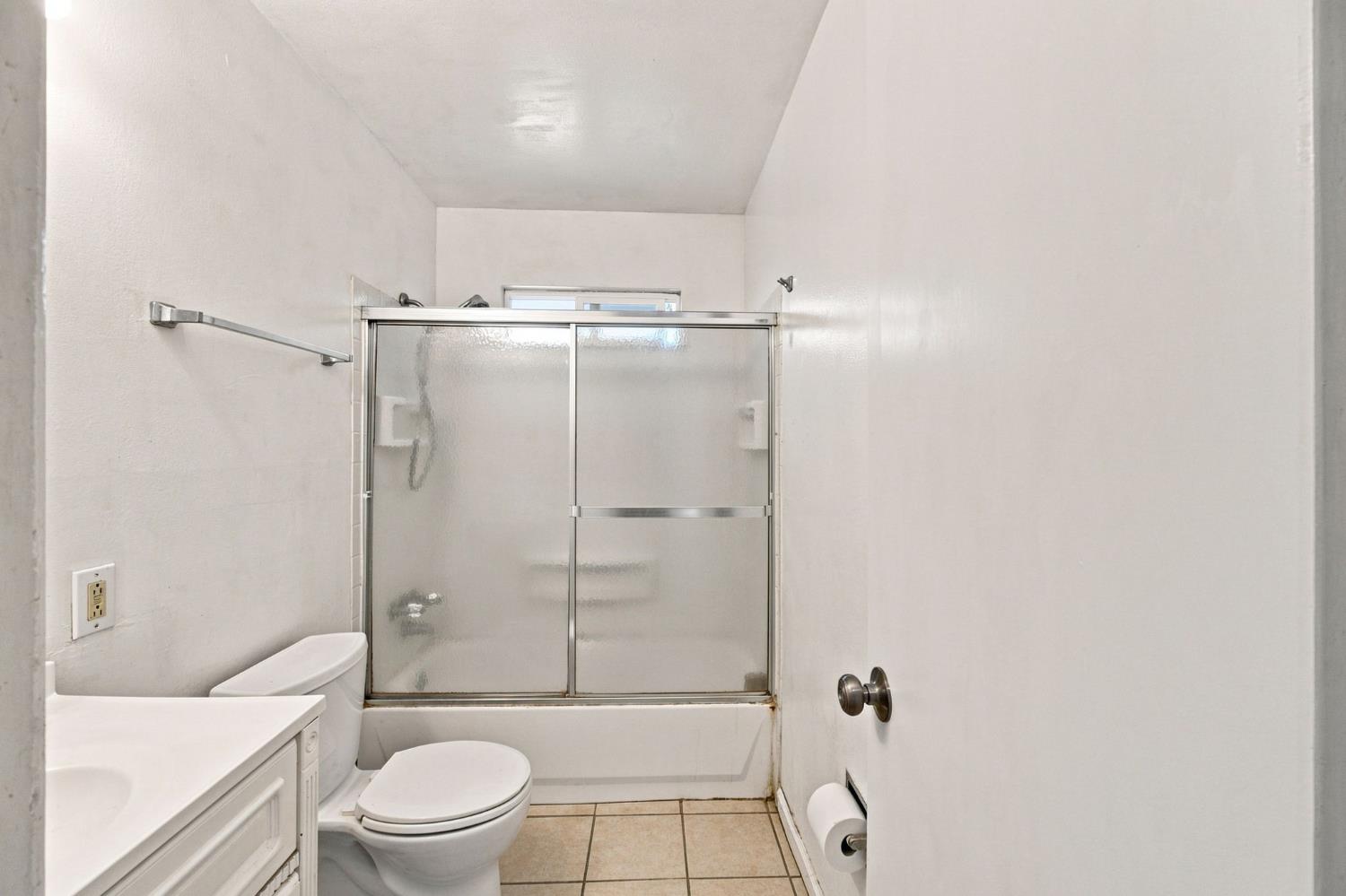 105 North Street Woodland CA 95695