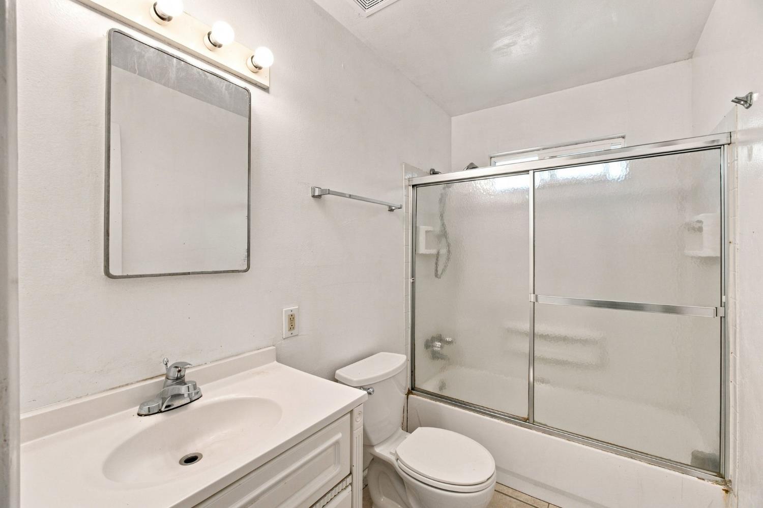105 North Street Woodland CA 95695