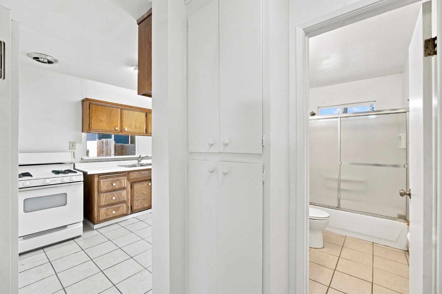 105 North Street Woodland CA 95695