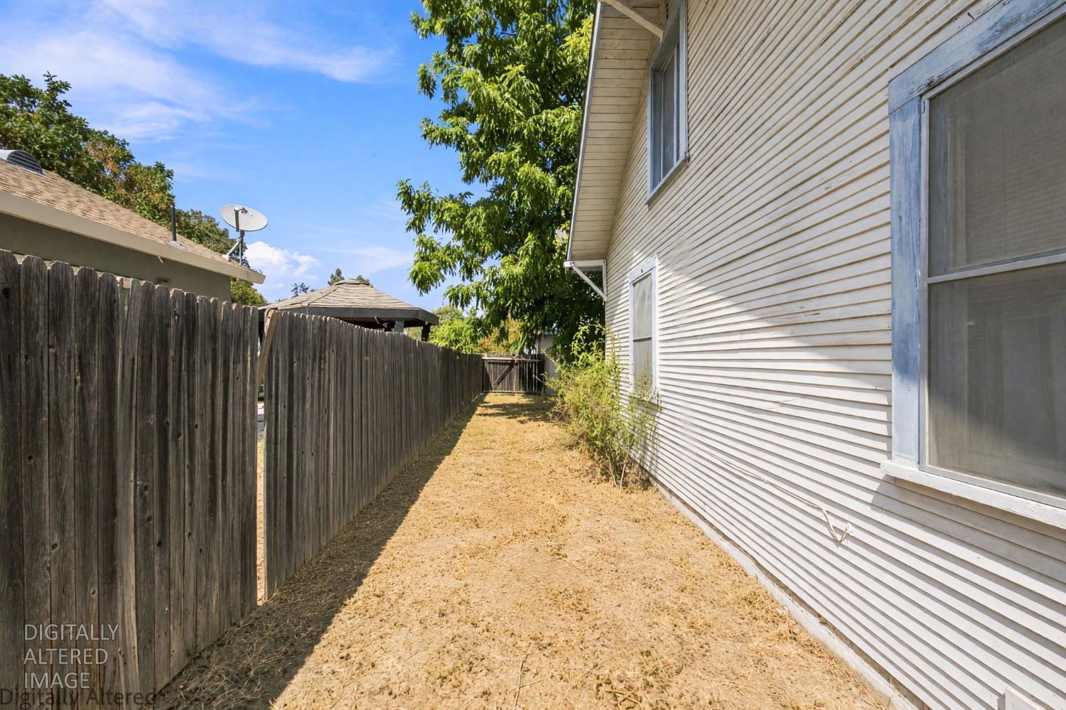 105 North Street Woodland CA 95695