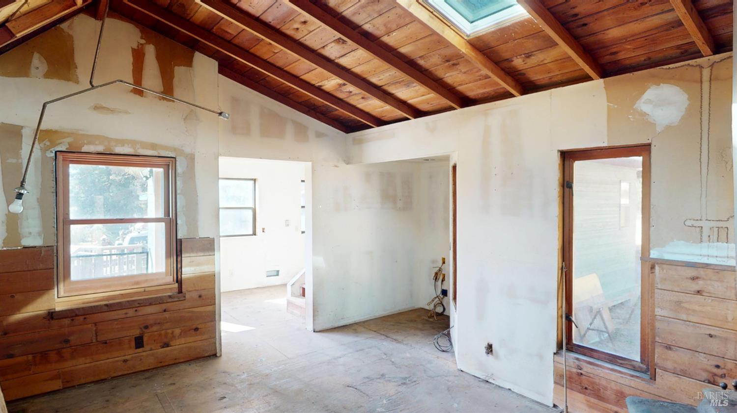 45942 Zettler Road Gualala CA 95445
