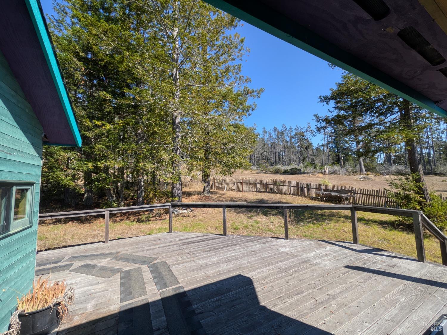 45942 Zettler Road Gualala CA 95445