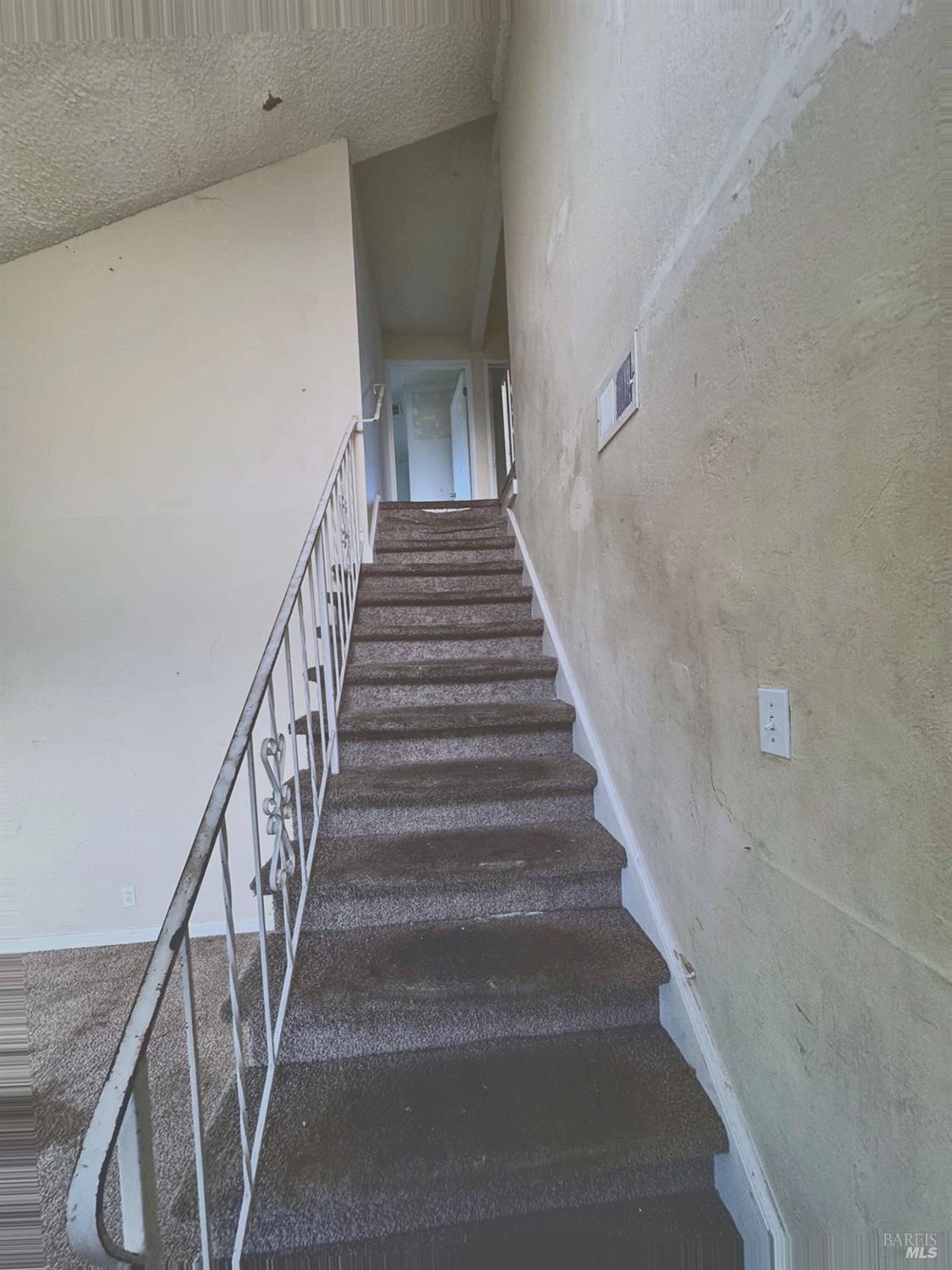 153 Dartmouth Avenue Vallejo CA 94589