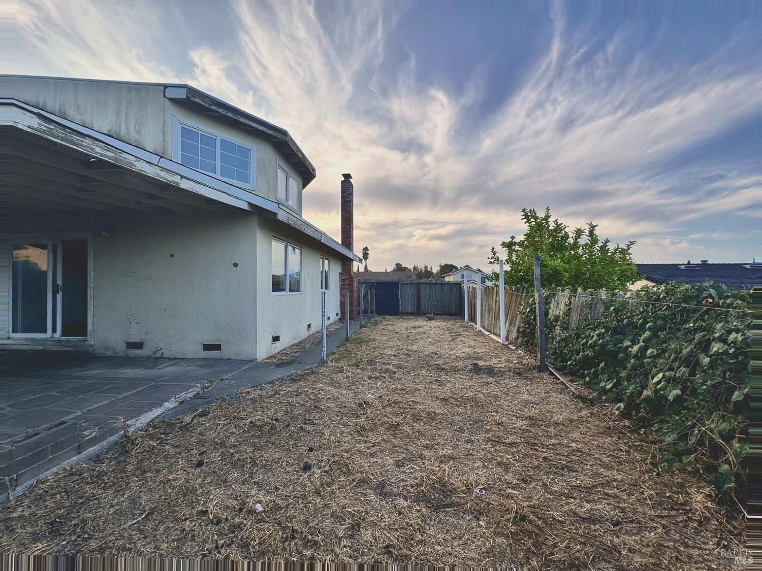 153 Dartmouth Avenue Vallejo CA 94589