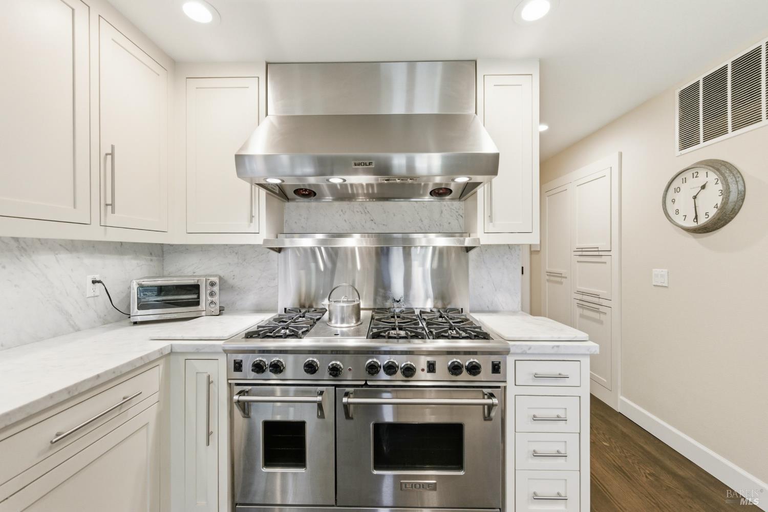 125 White Cottage Road N Angwin CA 94508
