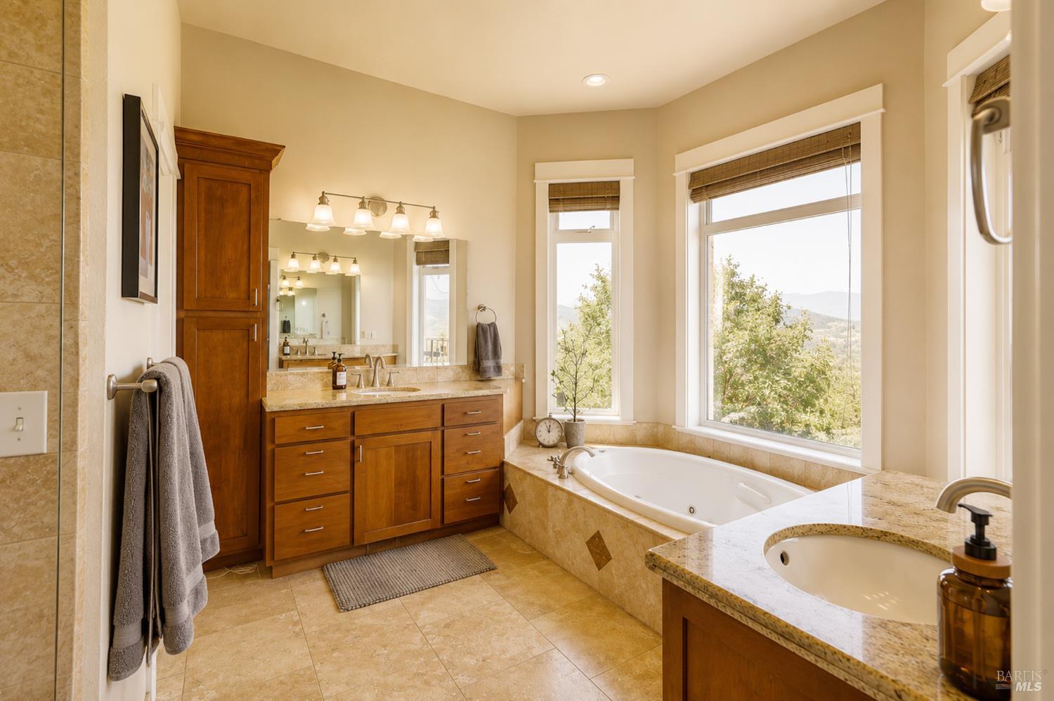 17535 Meadow View Drive Hidden Valley Lake CA 95467
