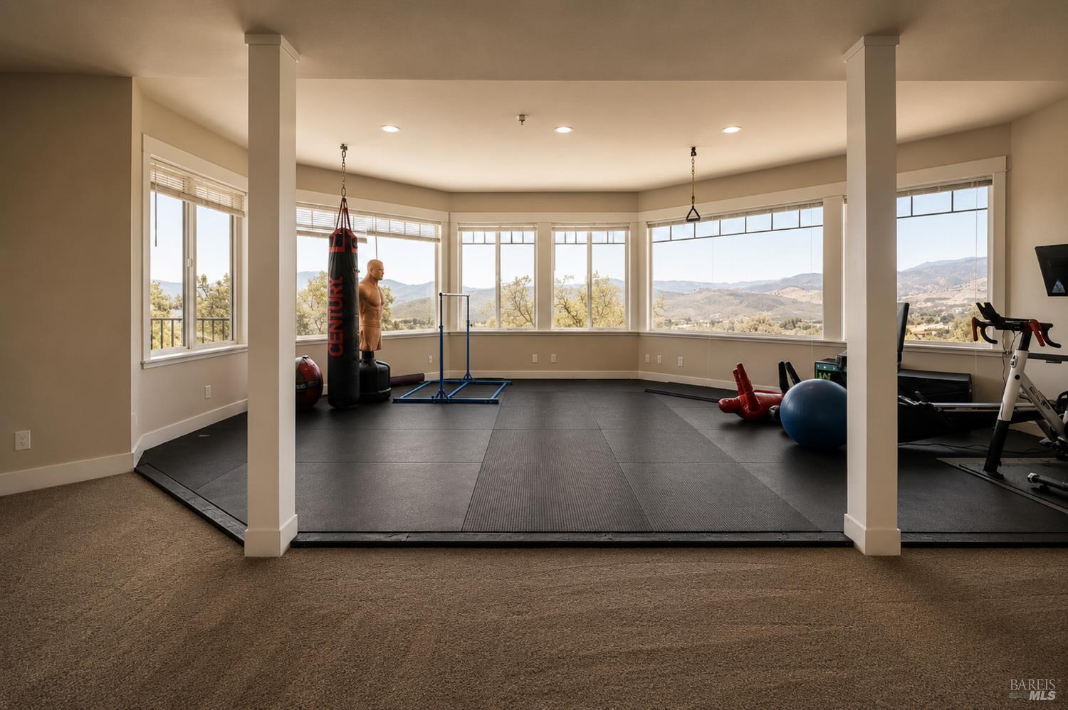 17535 Meadow View Drive Hidden Valley Lake CA 95467