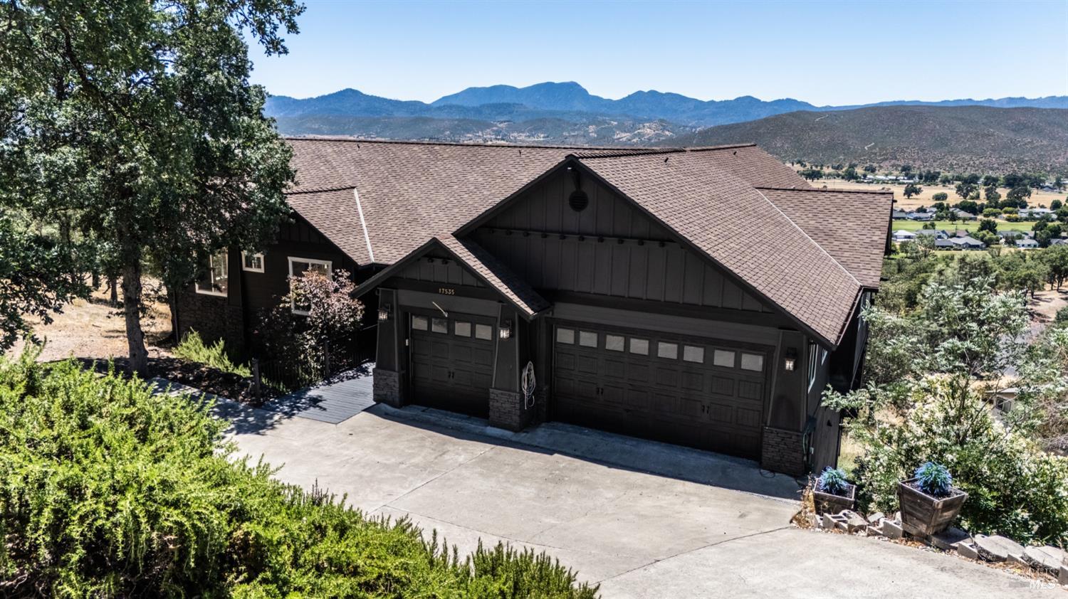17535 Meadow View Drive Hidden Valley Lake CA 95467
