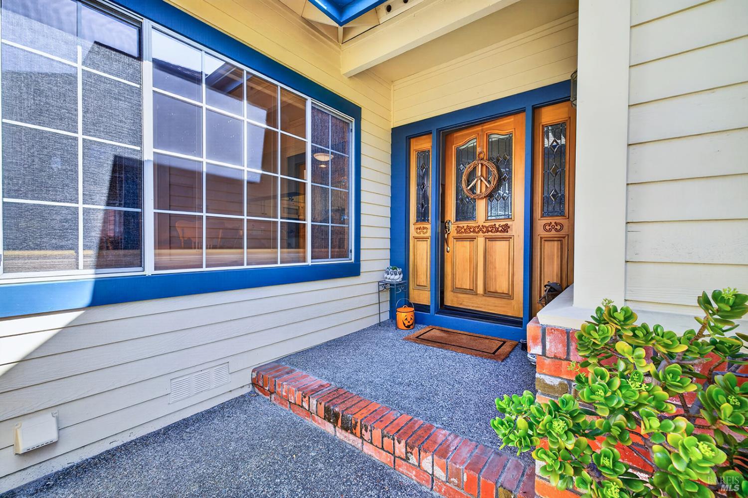 153 White Oak Drive Santa Rosa CA 95409