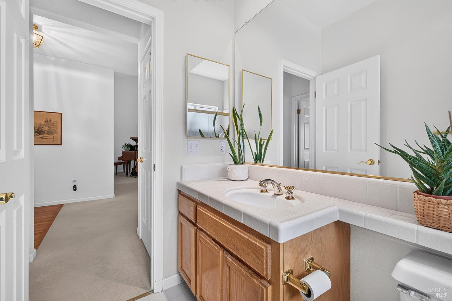 153 White Oak Drive Santa Rosa CA 95409