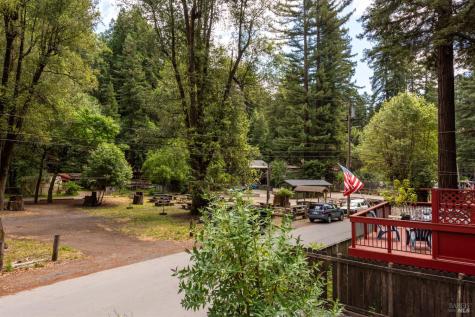 14760 Rio Nido Road Guerneville CA 95446