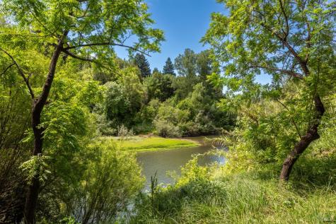 14760 Rio Nido Road Guerneville CA 95446
