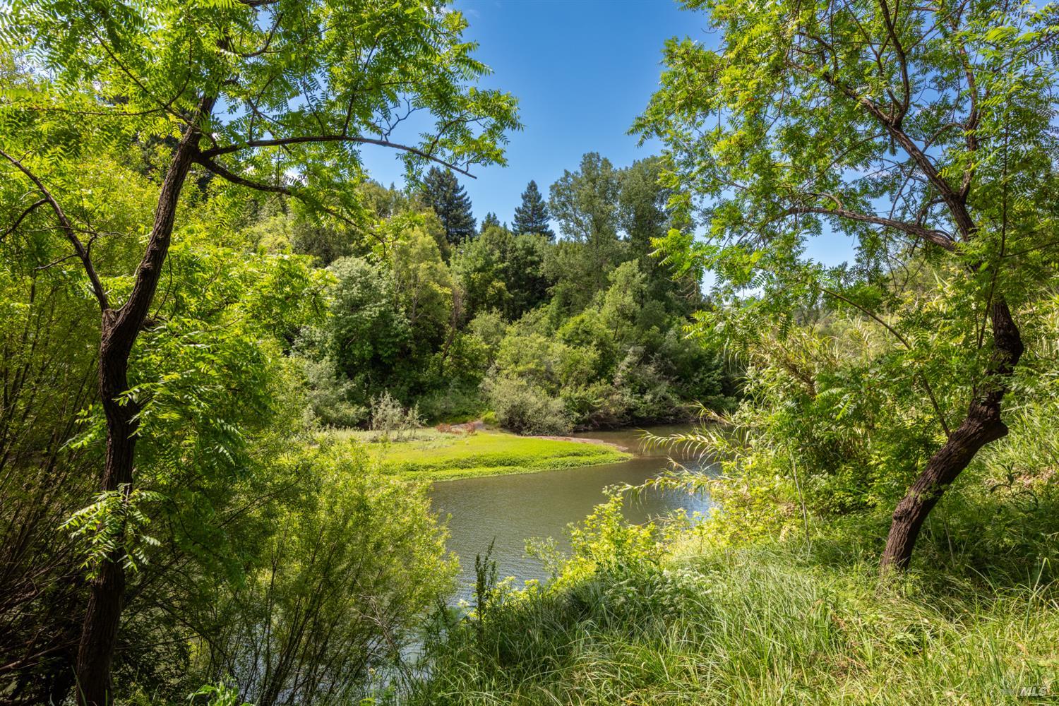 14760 Rio Nido Road Guerneville CA 95446