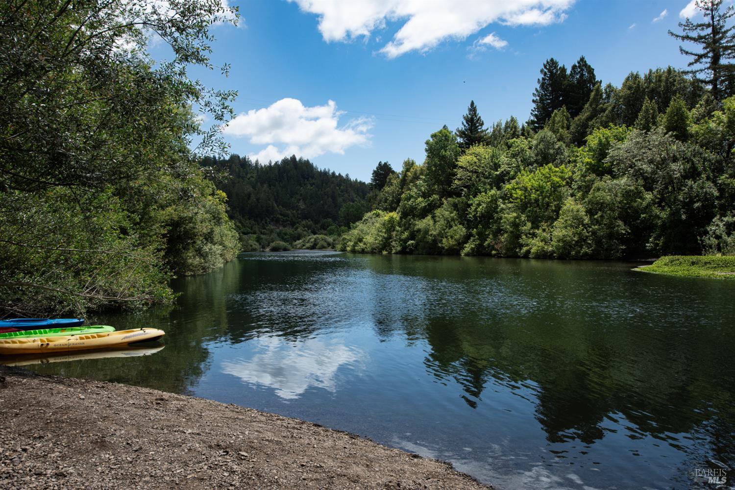 14760 Rio Nido Road Guerneville CA 95446