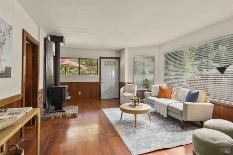 14760 Rio Nido Road Guerneville CA 95446