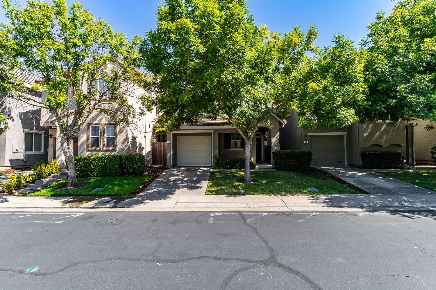 2268 Coffeeberry Road West Sacramento CA 95691