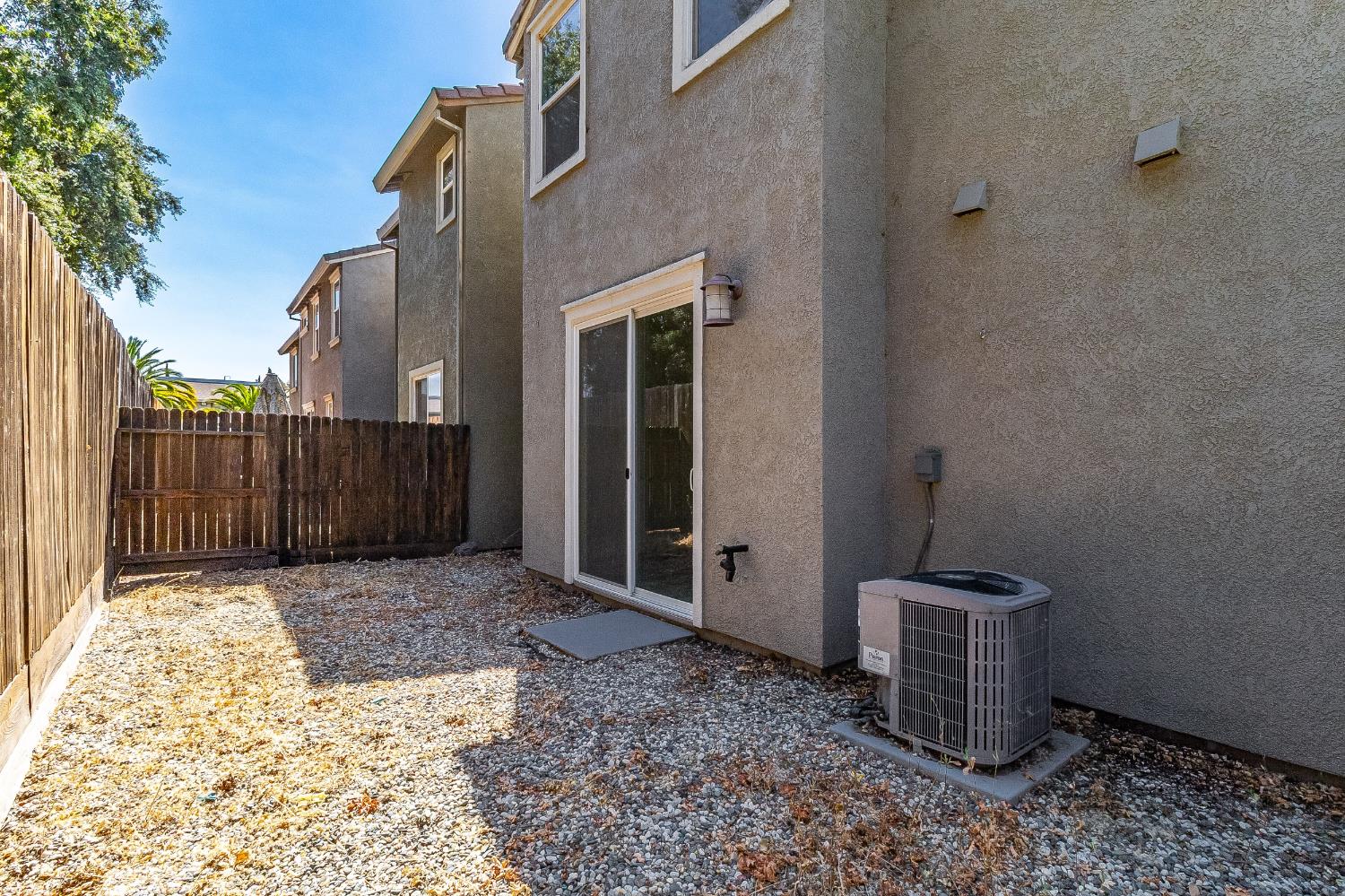 2268 Coffeeberry Road West Sacramento CA 95691