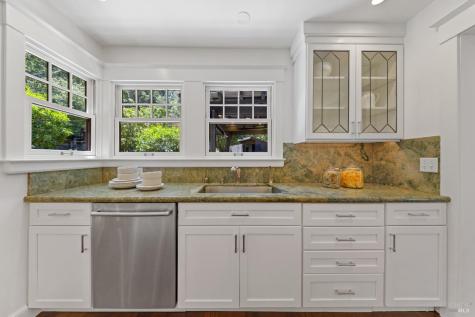 14 Sunny Oaks Drive San Rafael CA 94903