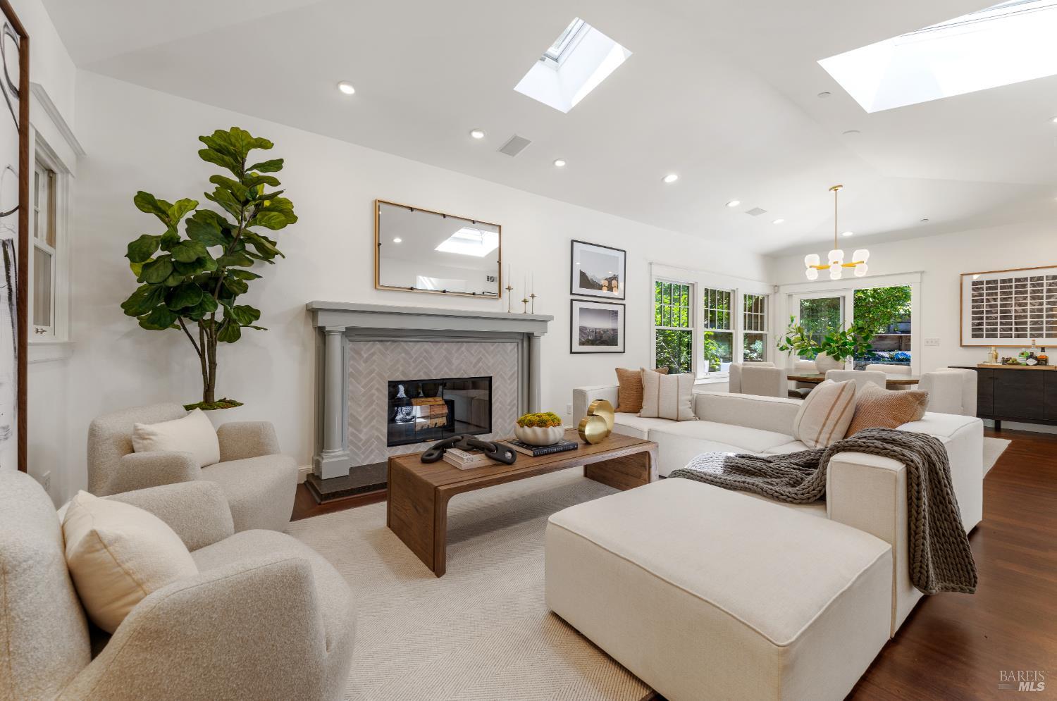14 Sunny Oaks Drive San Rafael CA 94903