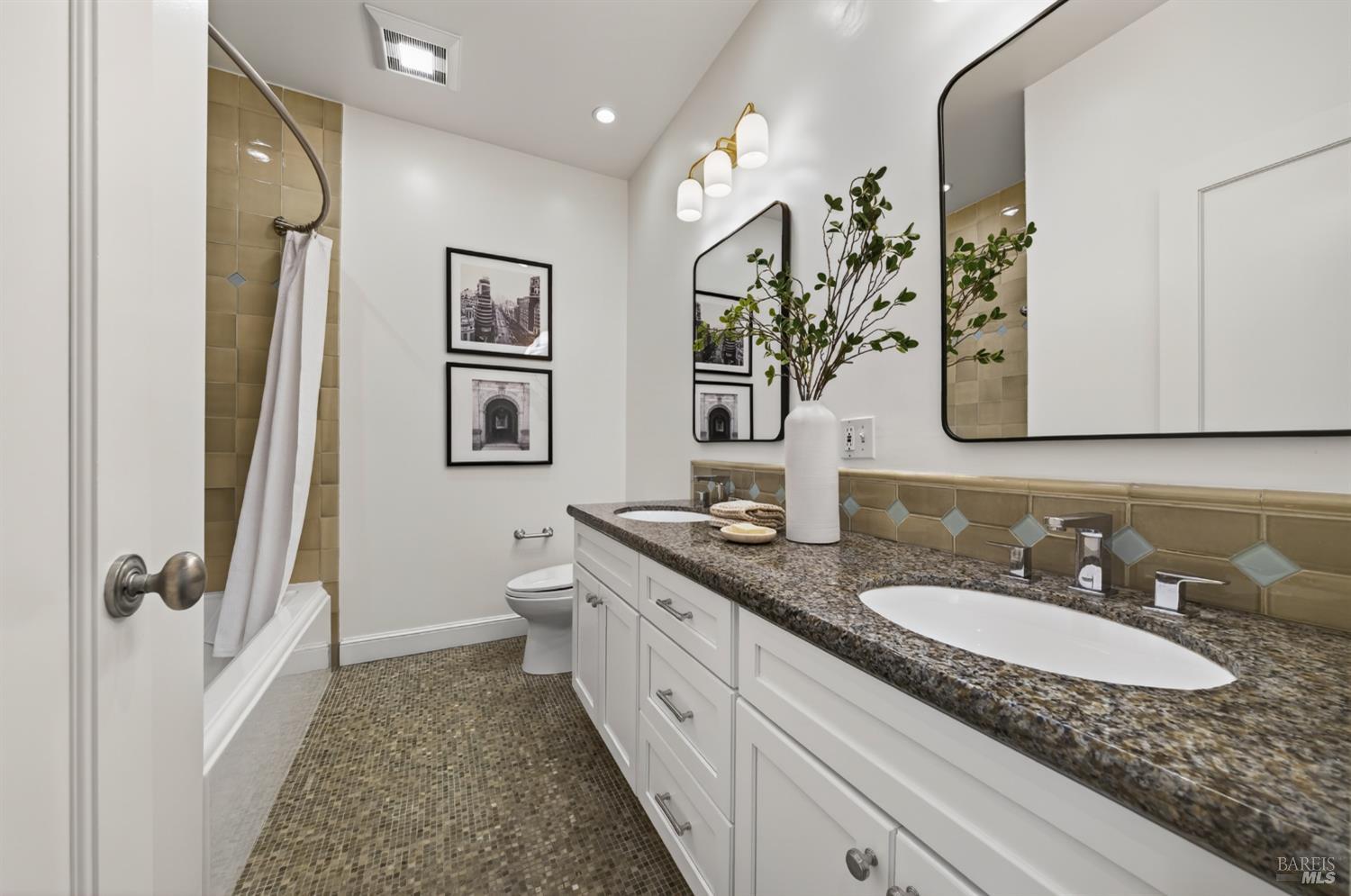14 Sunny Oaks Drive San Rafael CA 94903