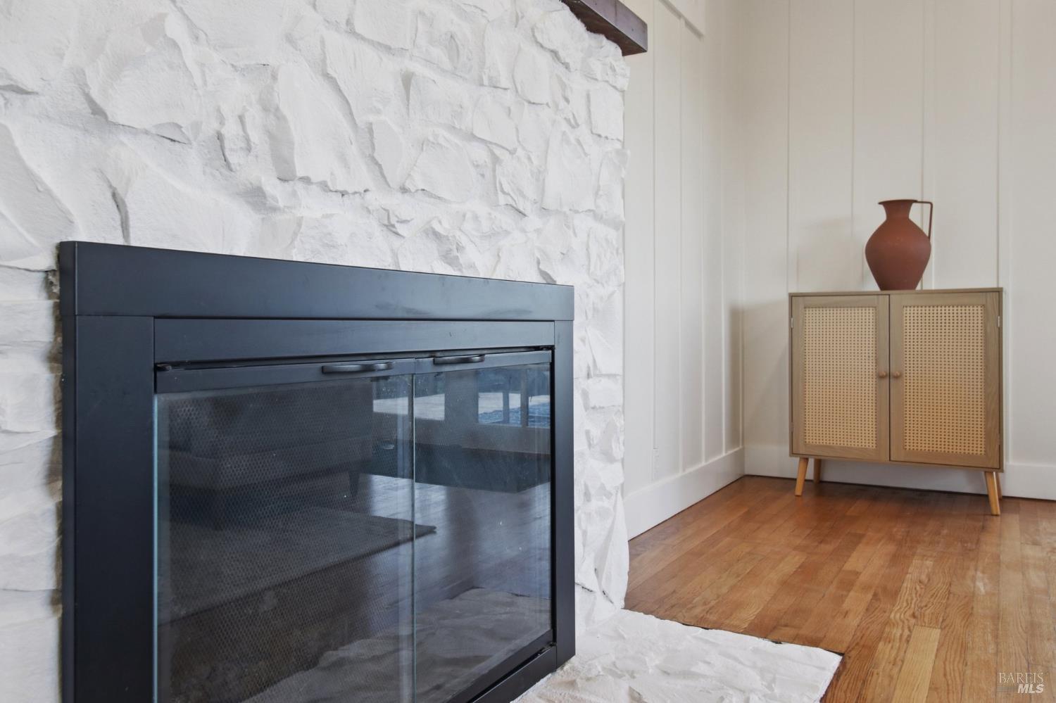 85 La Encinal Orinda CA 94563
