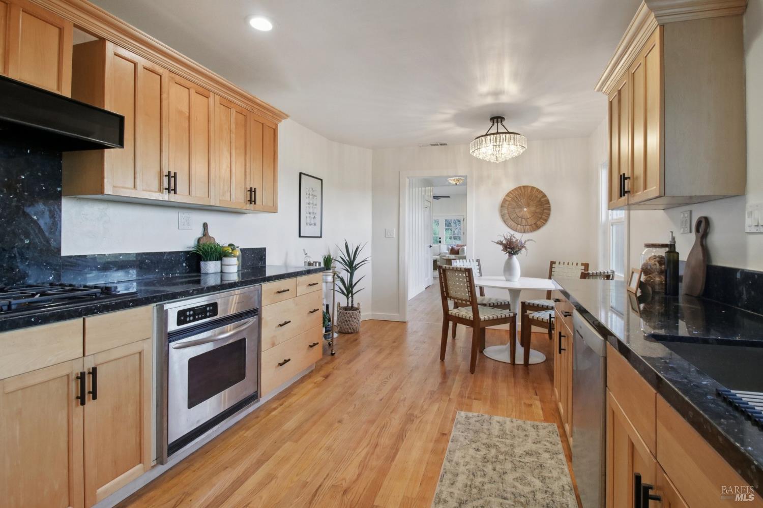85 La Encinal Orinda CA 94563
