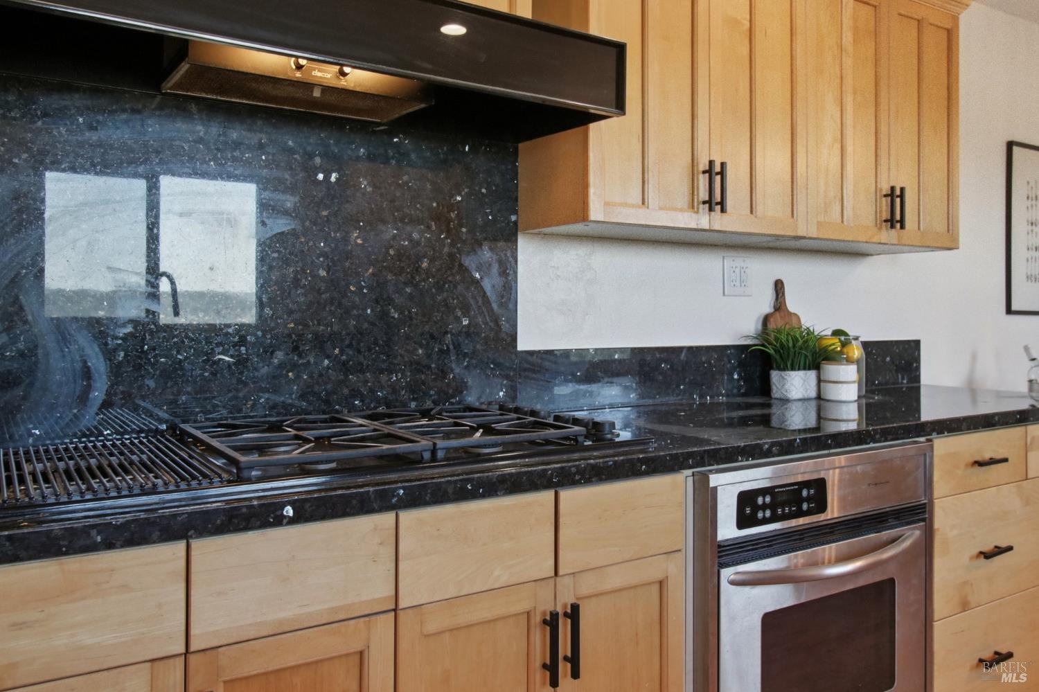 85 La Encinal Orinda CA 94563
