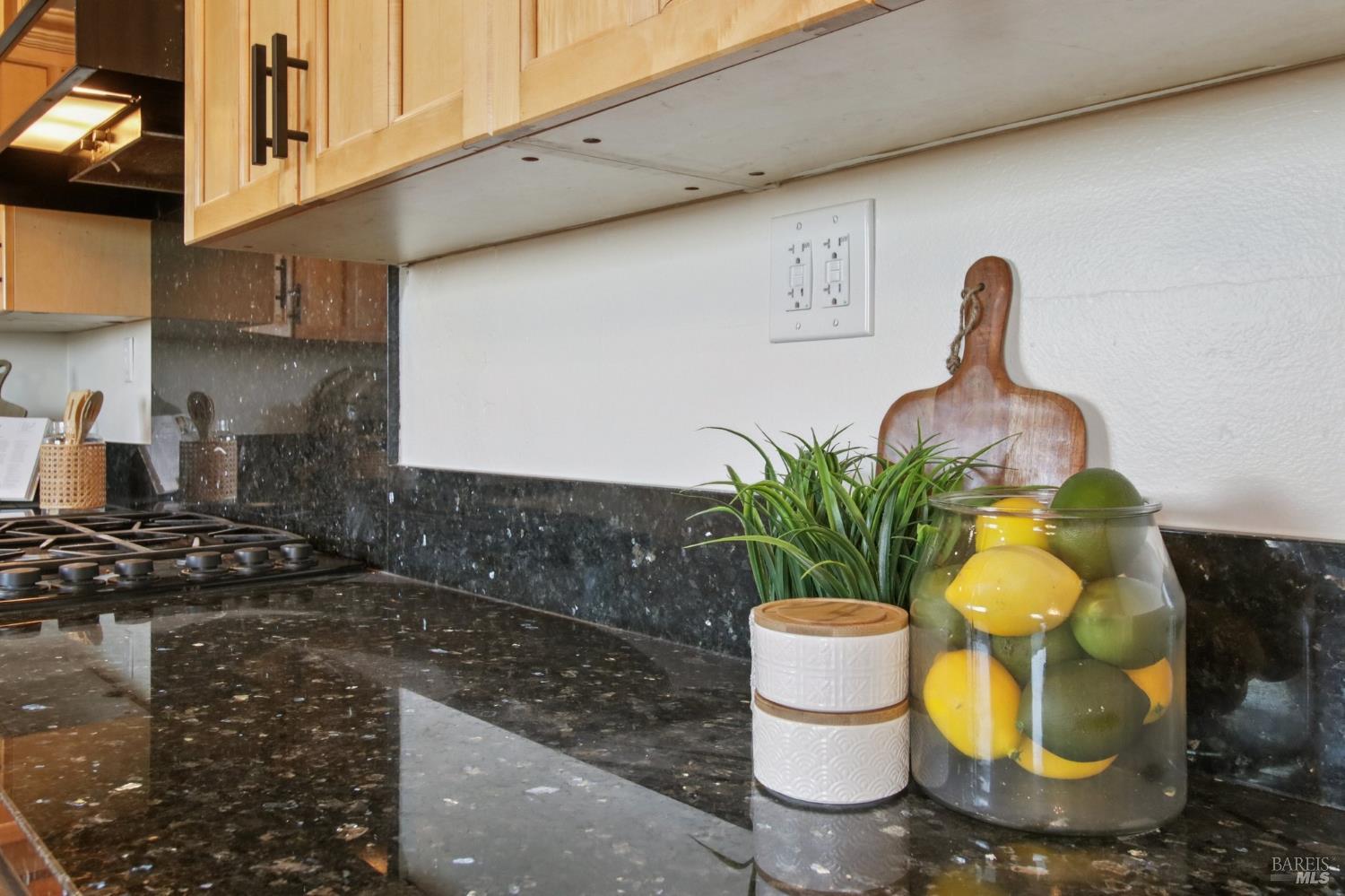 85 La Encinal Orinda CA 94563