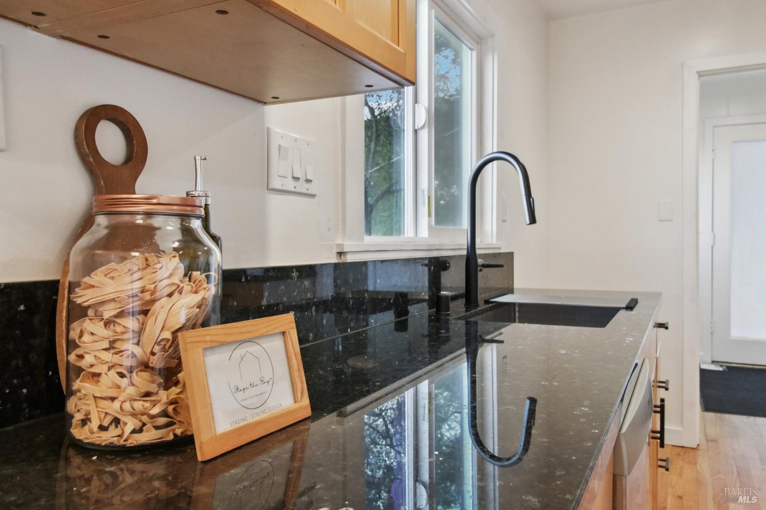 85 La Encinal Orinda CA 94563