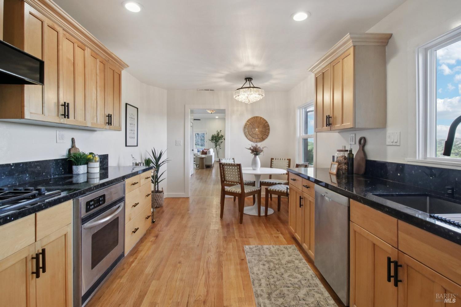 85 La Encinal Orinda CA 94563