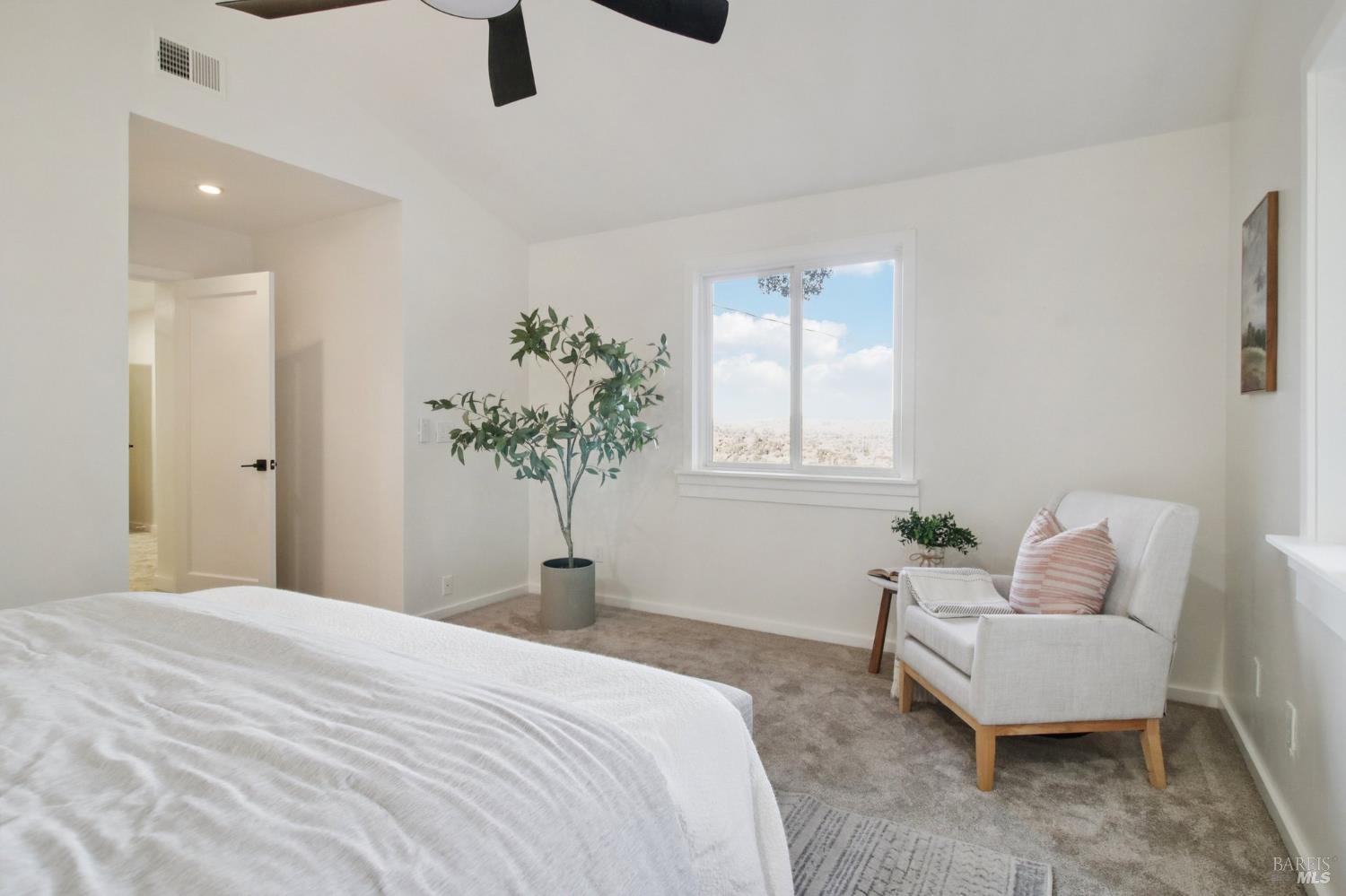 85 La Encinal Orinda CA 94563