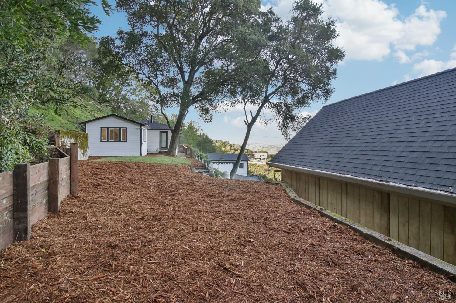 85 La Encinal Orinda CA 94563